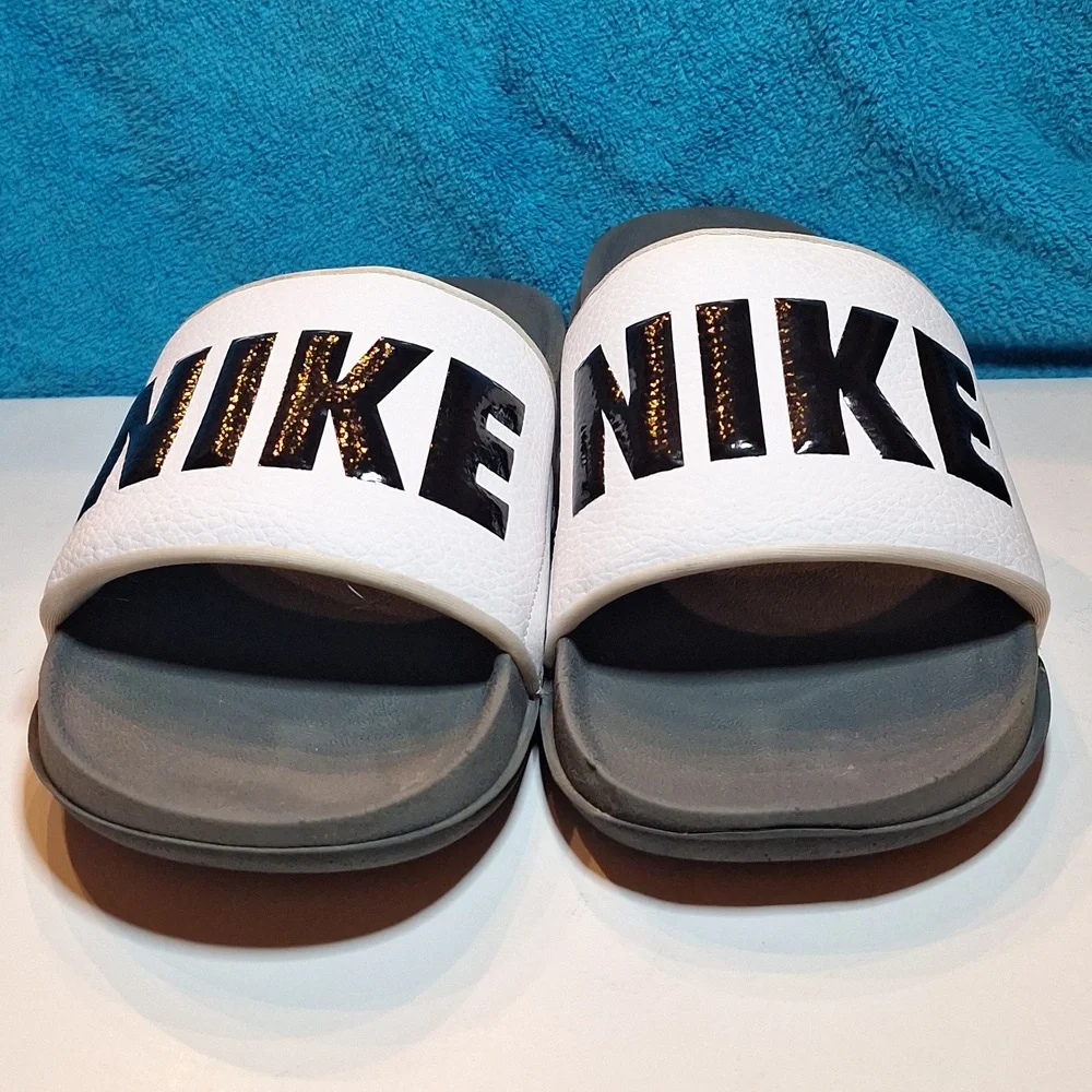 Nike Slides Off Court, Worn Couple Times, Slip On Slides Sandals Size 10 - Picture 5 of 7